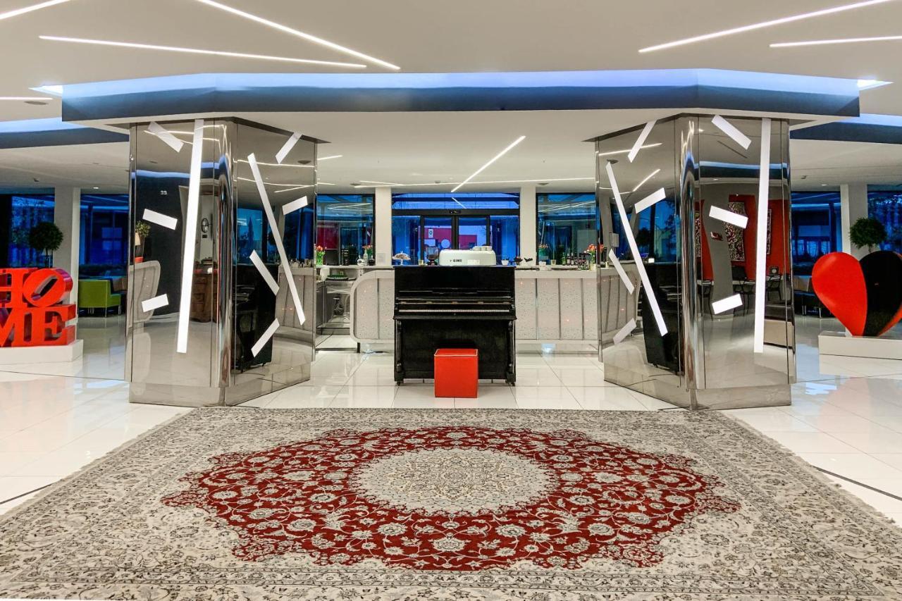 Ibis Styles Milano Melegnano Carpiano Exterior foto