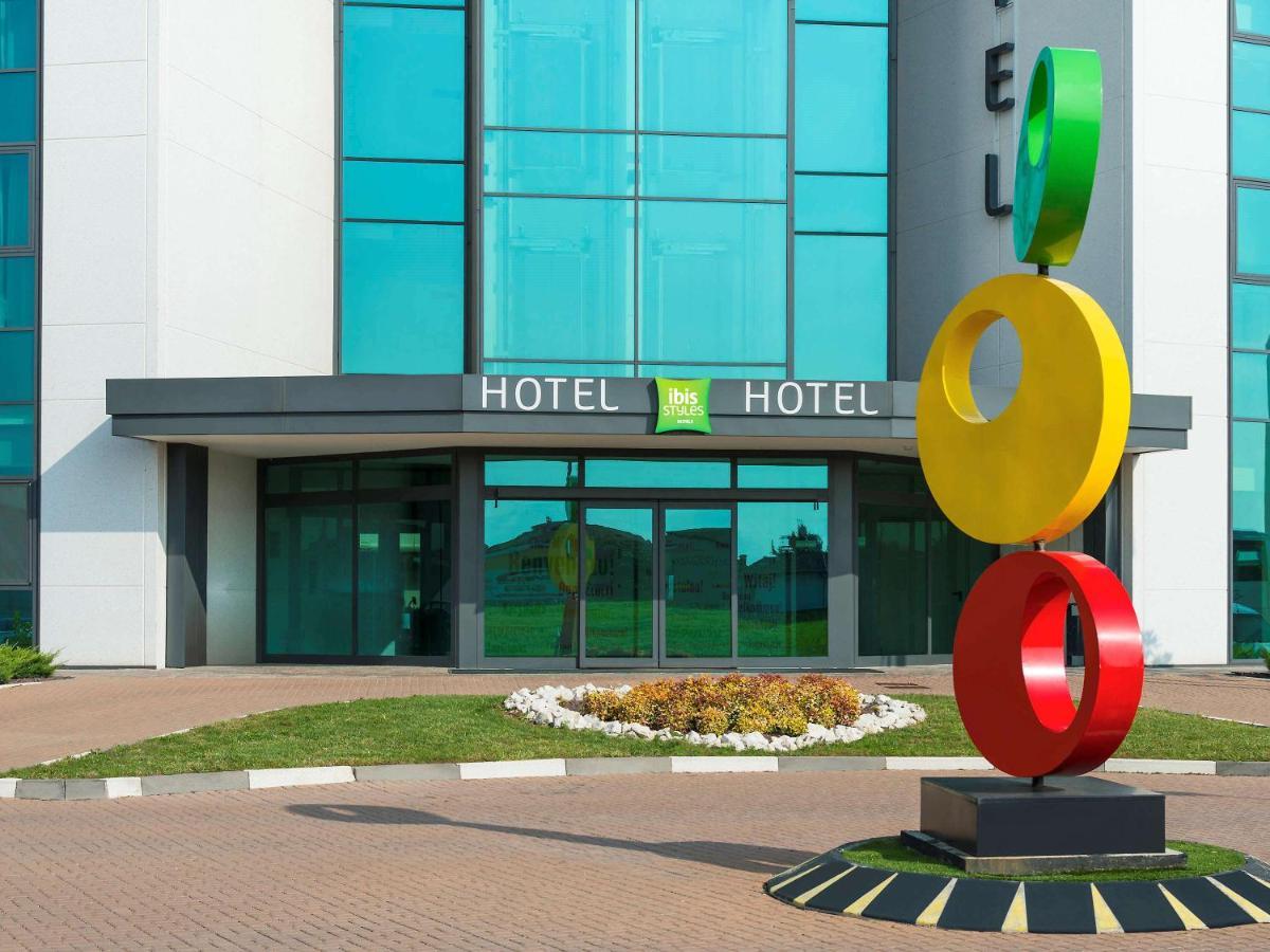 Ibis Styles Milano Melegnano Carpiano Exterior foto
