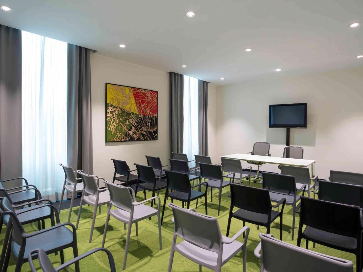 Ibis Styles Milano Melegnano Carpiano Exterior foto